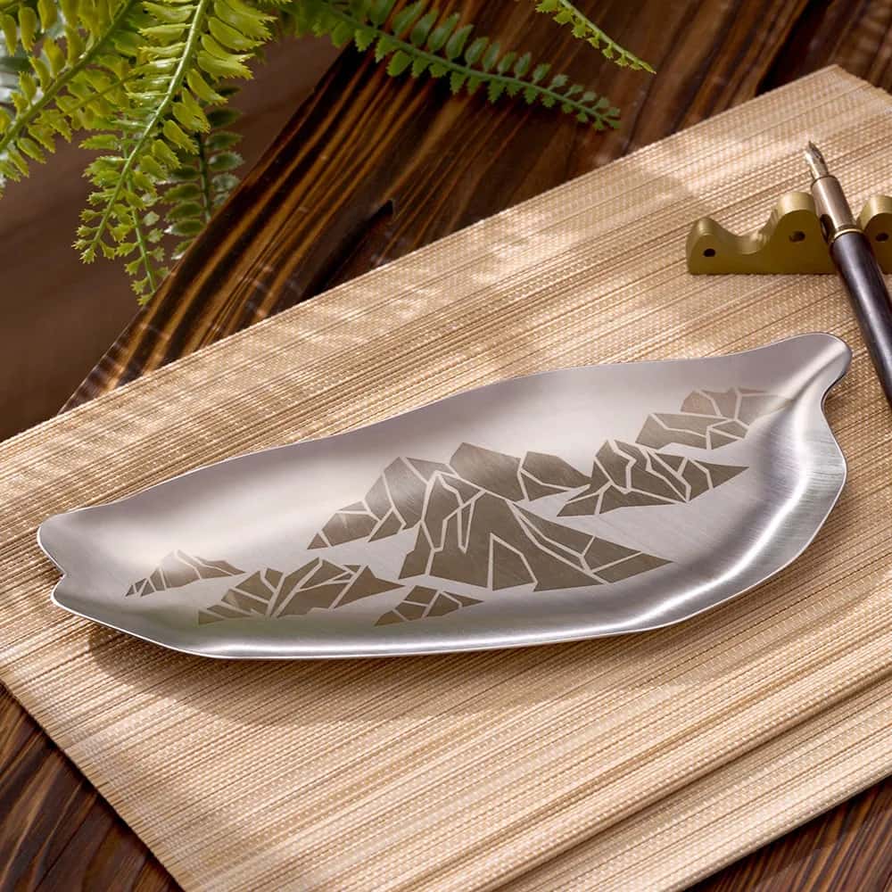 Taiwan Mountain Shallow Tray