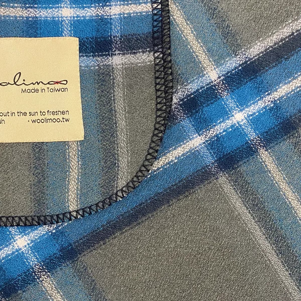 CHECK350 Classic Stripe Merino Wool Blanket