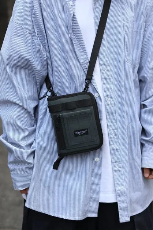 Essential Passport Bag