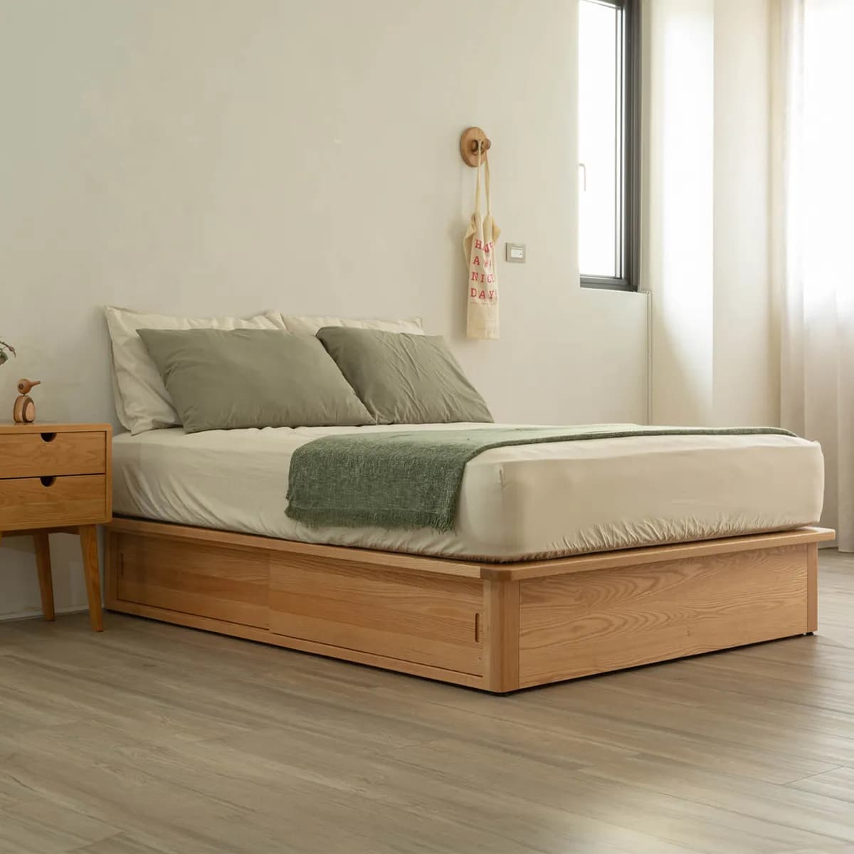 Shitian Storage Bed Frame - Headboardless