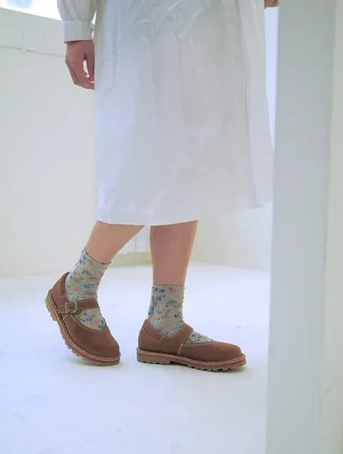 A5789 V-neck Mary Jane Shoes