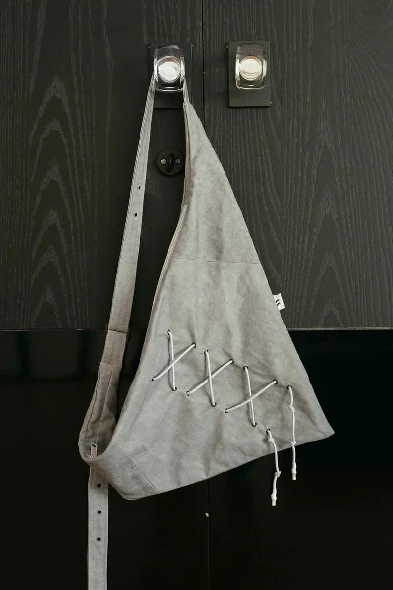 Adjustable Triangle Shoulder Bag