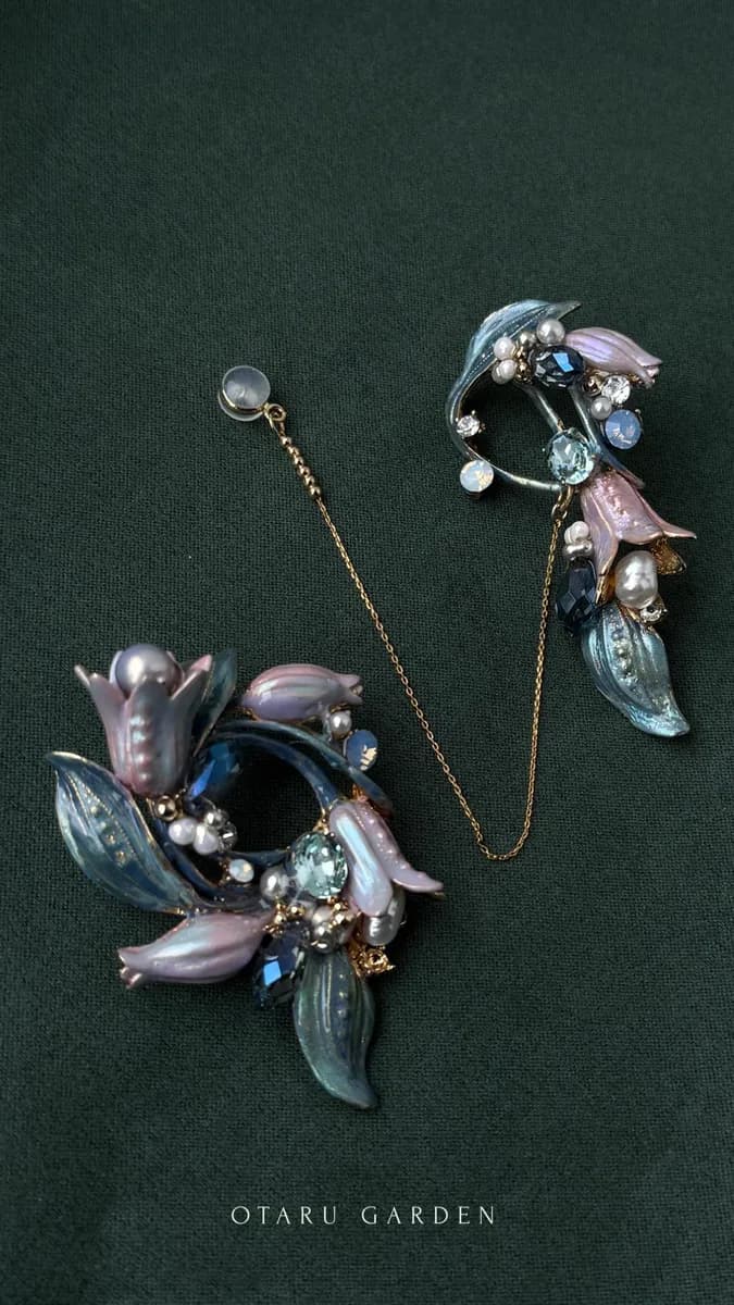 Rococo Crown Earrings