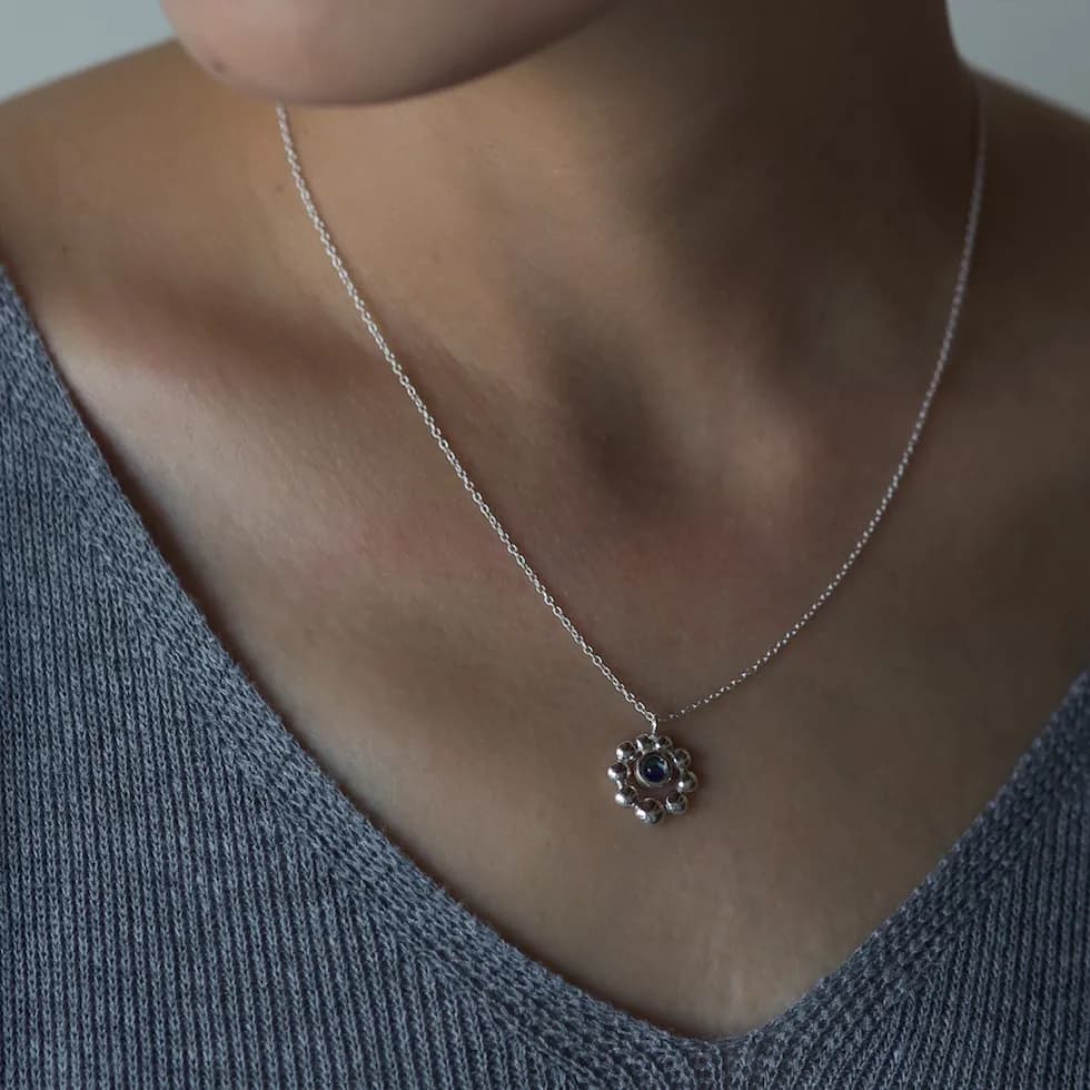 Saṃsāra Moonstone Necklace