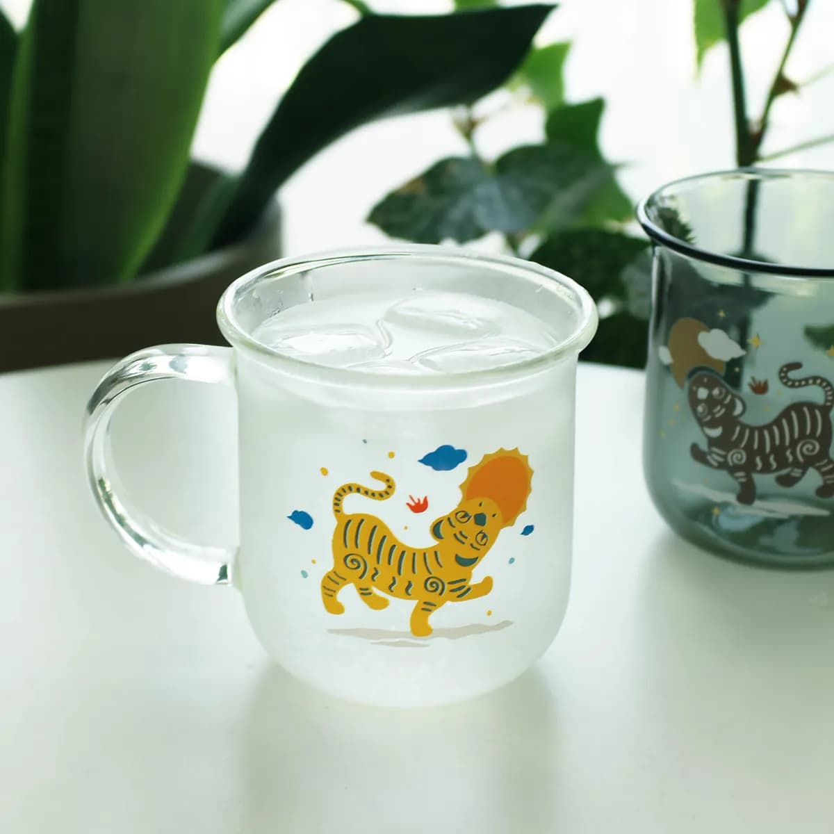 Day Guardian Yellow Tiger Mug