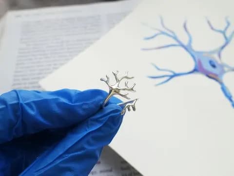 Neuron silver ring