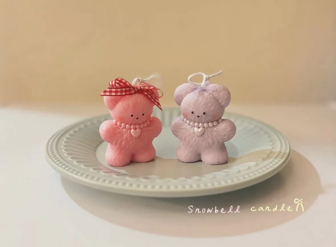 Snowbell Handmade Candle Cake product 1