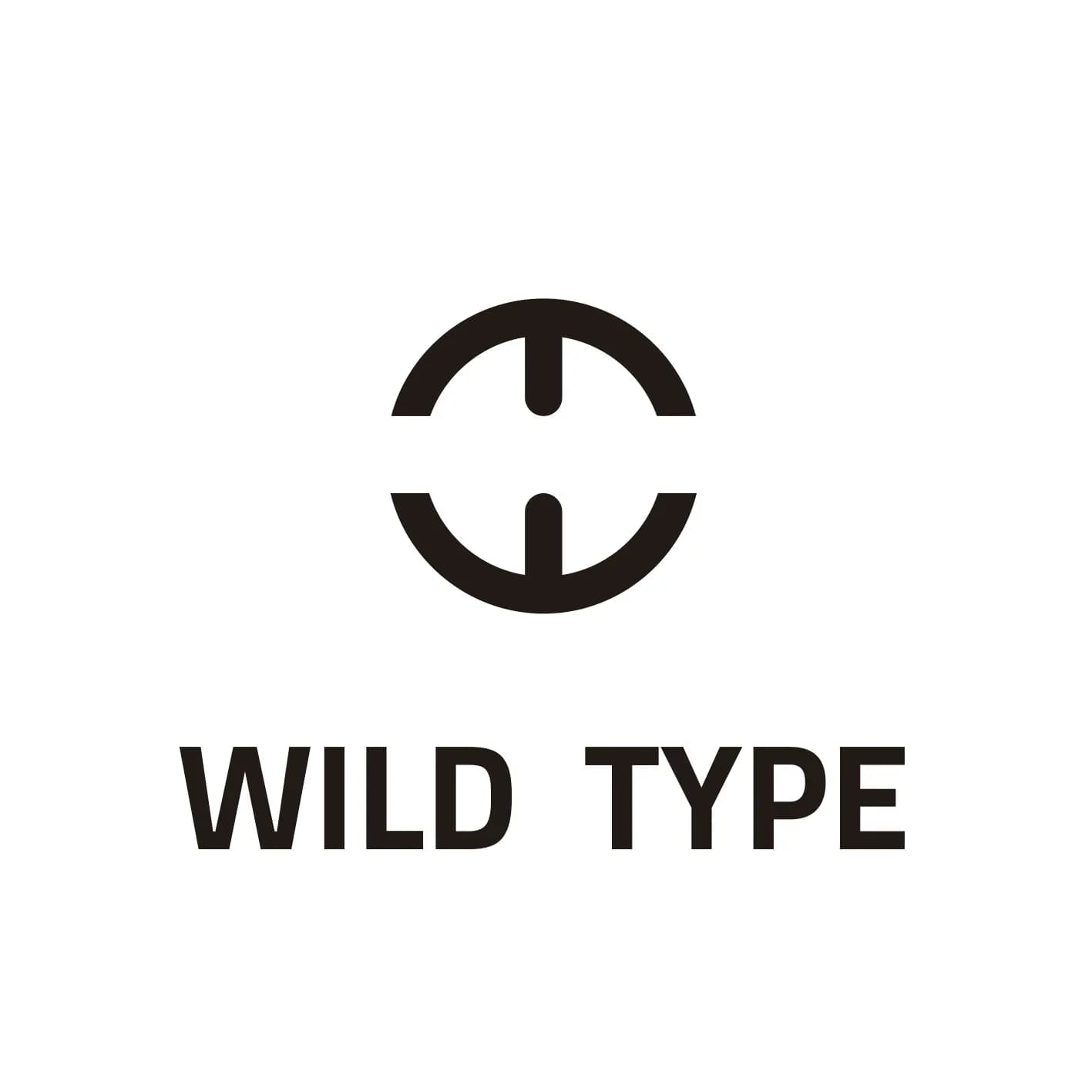 白色背景中央呈現黑色圓形分段標誌,下方印有英文「WILD TYPE」。